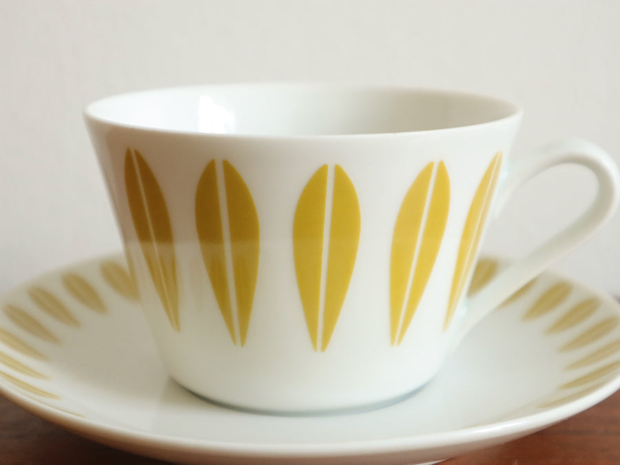 Lyngby ロータス C&S オリーブ〈ティーカップ〉①