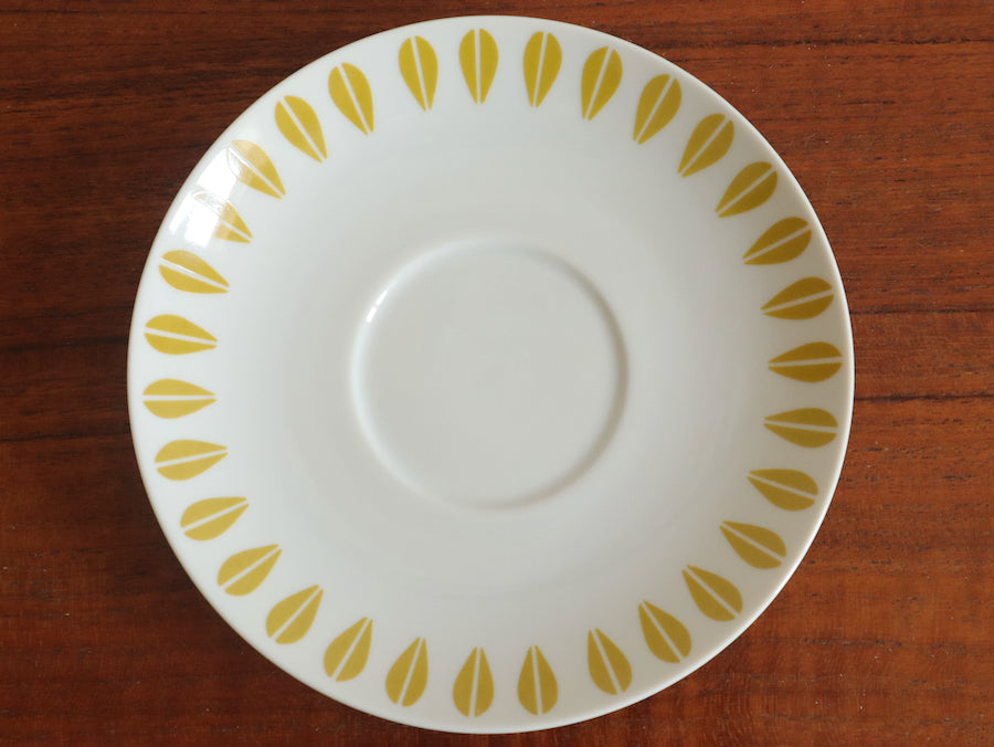 Lyngby ロータス C&S オリーブ〈ティーカップ〉①