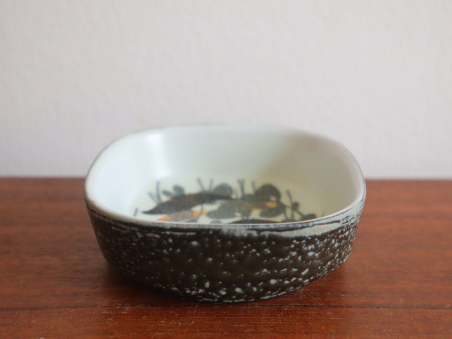 Royal Copenhagen スクエアプレート SS〈フラワー/パープル〉